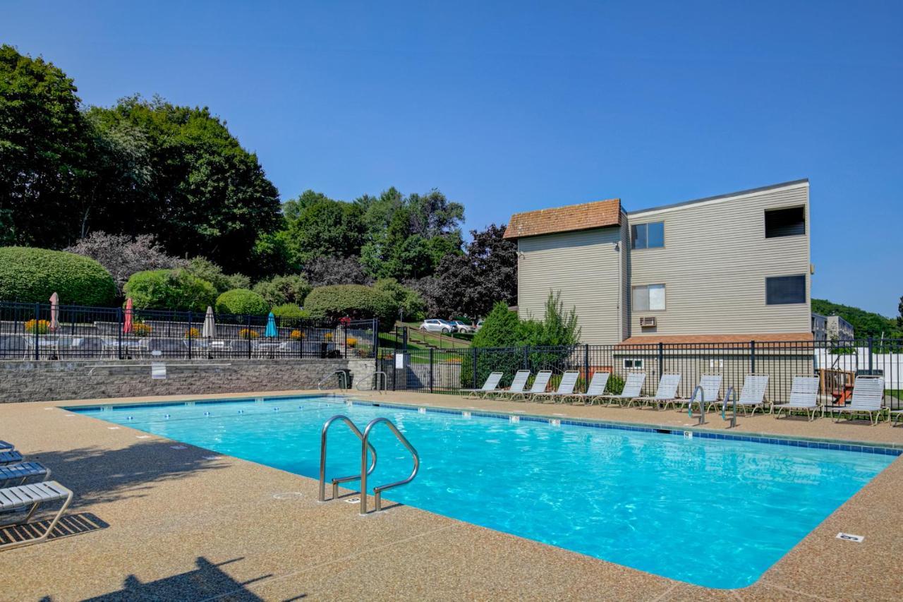 Lakeside Delight, Unit 423 Laconia Exterior foto